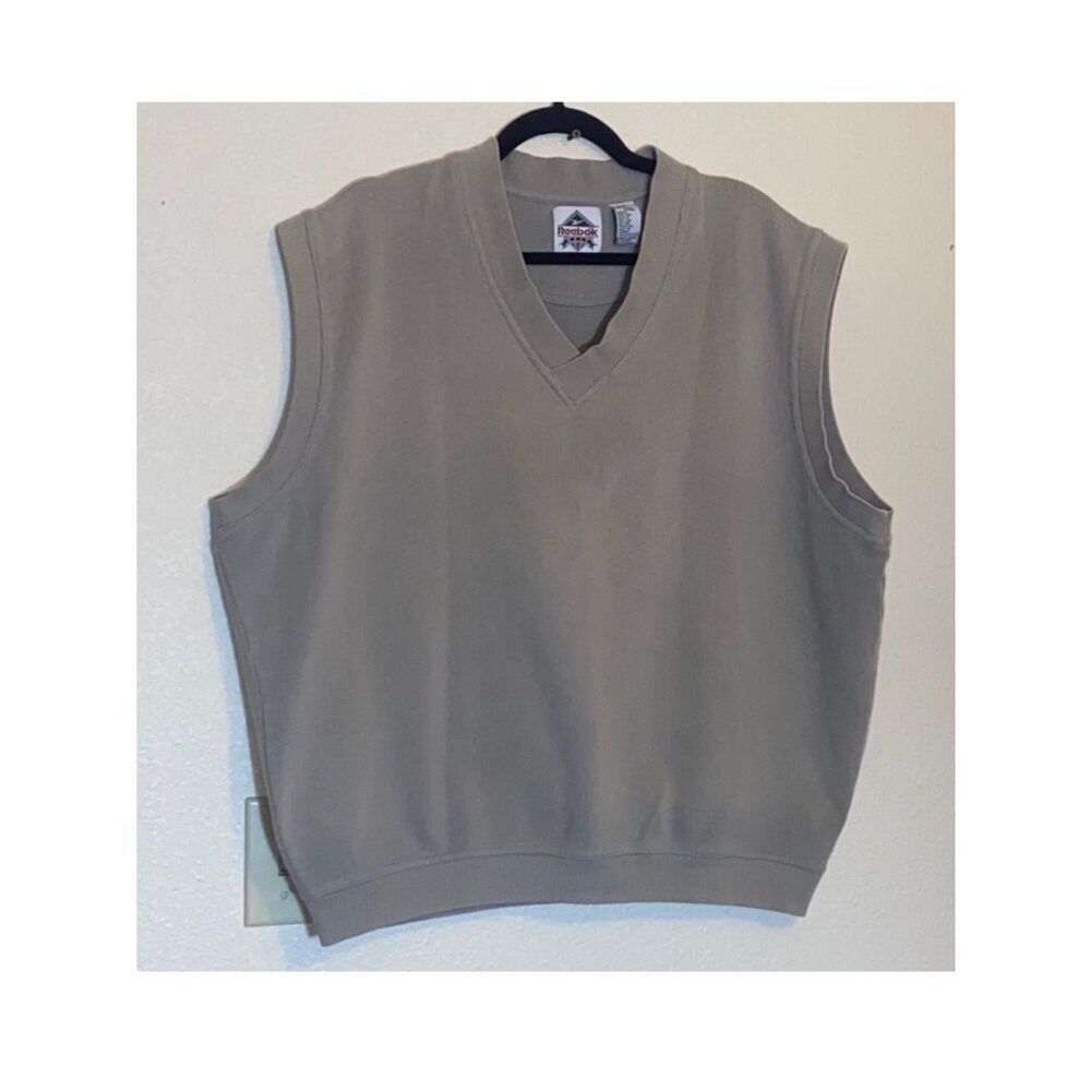 VTG,Reebok Men’s Sleeveless V-Neck Sweater Vest — Taupe 💯%  Cotton
